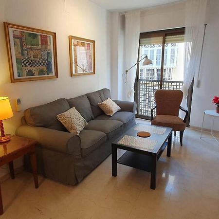 Acogedor Y Centrico Con Parking Apartamento Granada Exterior foto