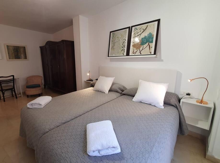 Acogedor Y Centrico Con Parking Apartamento Granada Exterior foto
