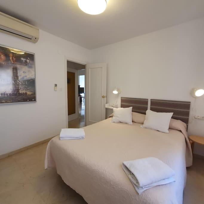 Acogedor Y Centrico Con Parking Apartamento Granada Exterior foto