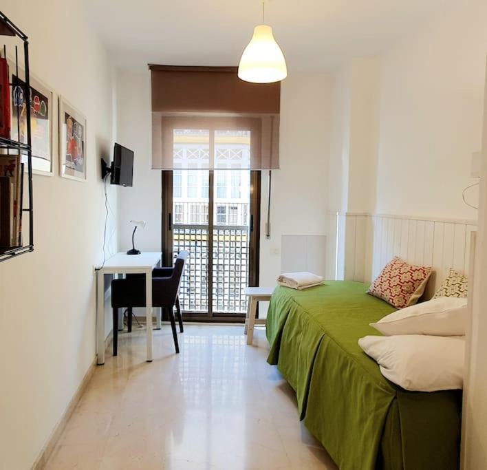 Acogedor Y Centrico Con Parking Apartamento Granada Exterior foto